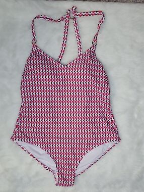 Kona Sol Pink Red Chevron's One-Piece Swimsuit Size: 17